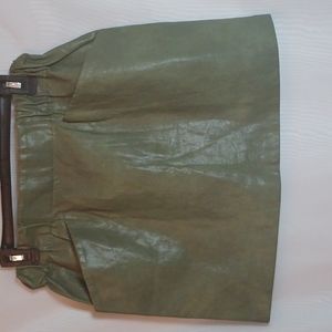 ZARA BASIC Green Faux Leather Mini Elastic Waist Skirt. SIZE M.